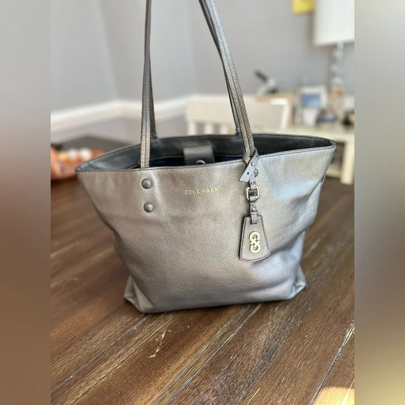 Cole Haan tote bag - Picture 6 of 11